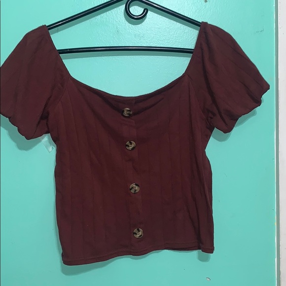 Cute top - Picture 2 of 2